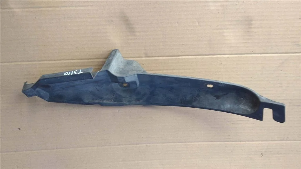 Б.у. пыльник бампера NISSAN X-TRAIL T31 NISSAN X-TRAIL T31