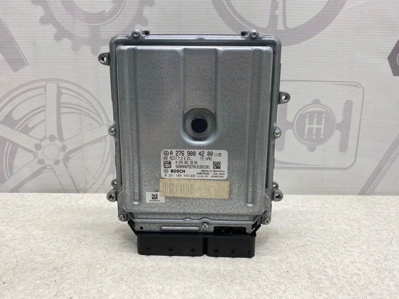 Блок управления двигателем Mercedes-benz 2014 W222