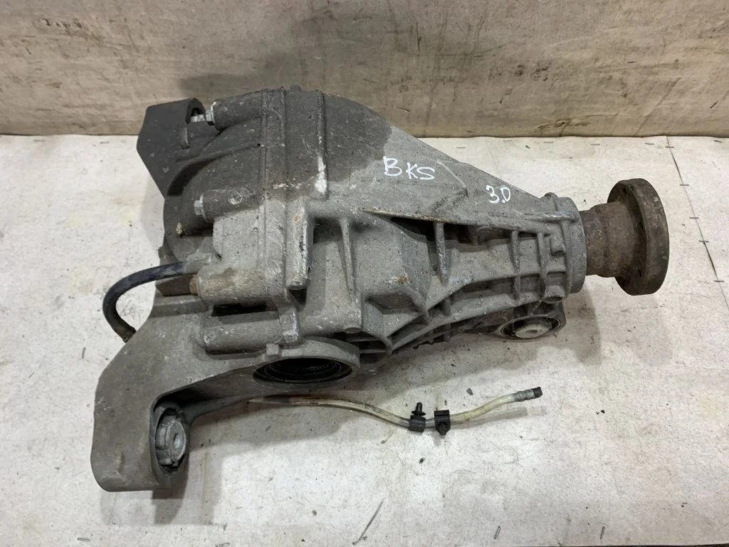 Задний редуктор VW Touareg  1