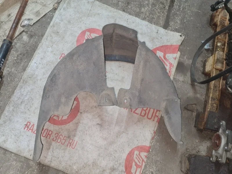 Подкрылок VOLVO S40 2009 MS