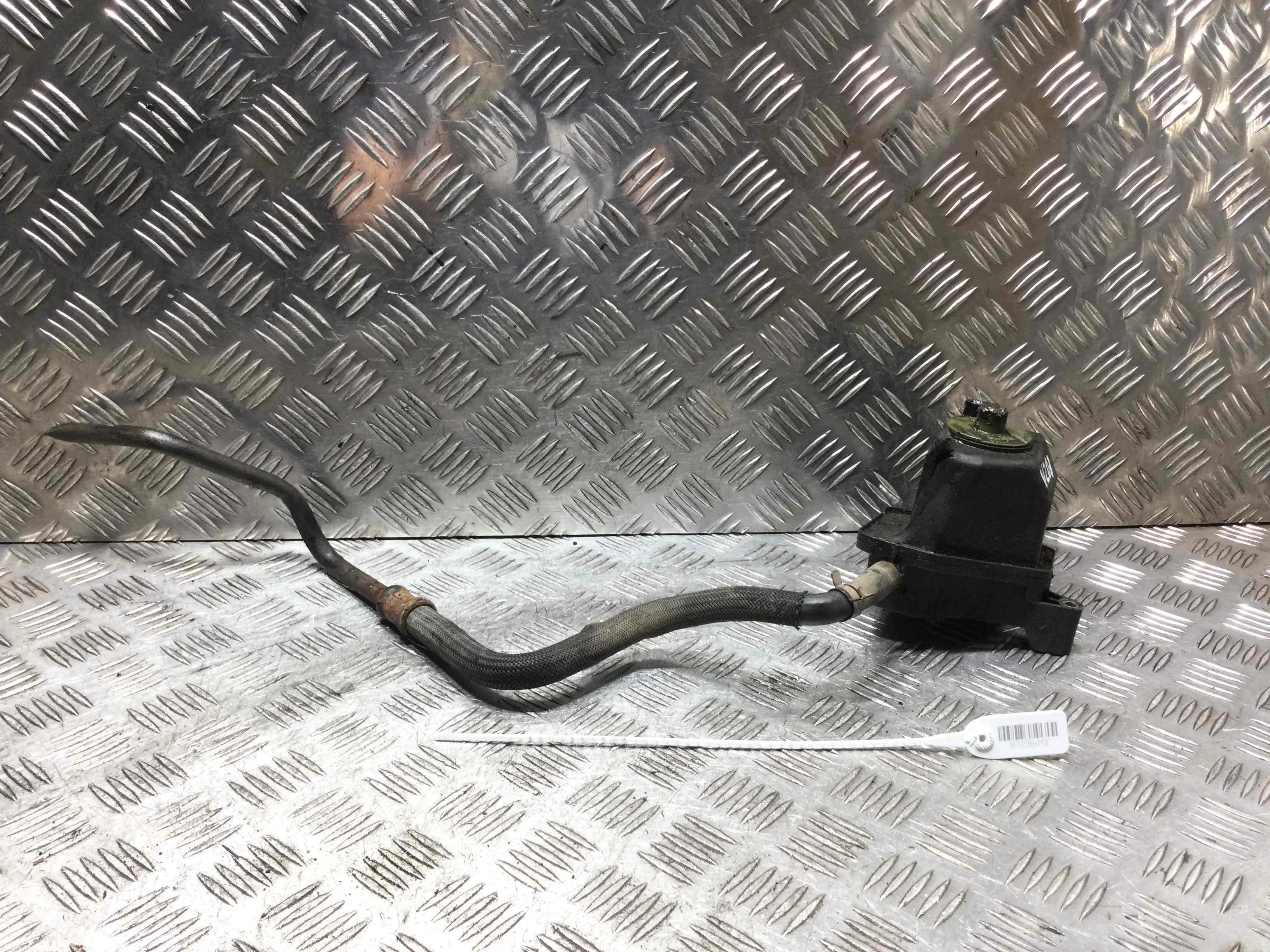 Бачок гидроусилителя Volkswagen Golf 4 поколение (1997-2004) дизель 1.9 TDI Механика Х/б