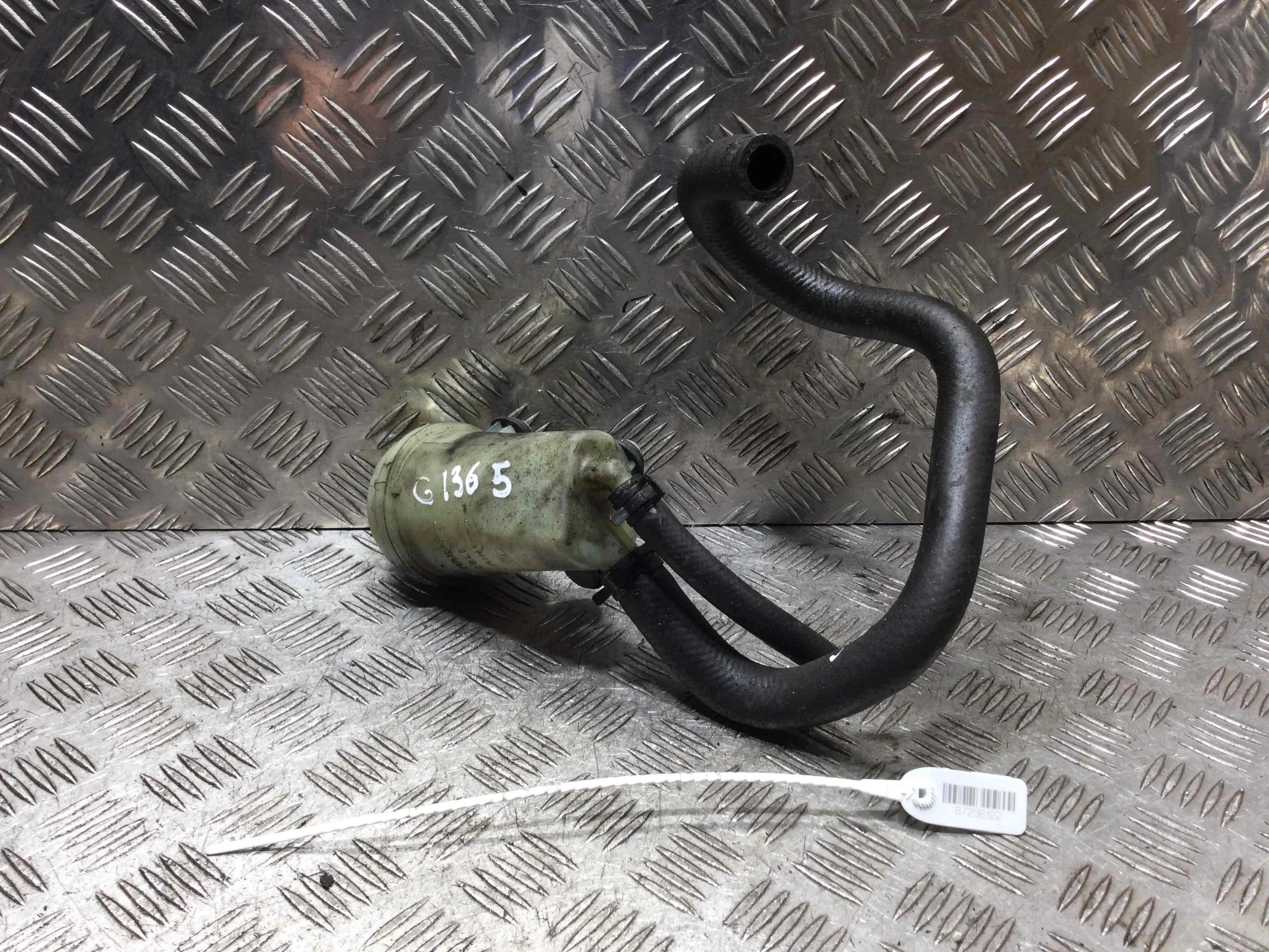 Бачок гидроусилителя Ford Focus 1 поколение (1998-2001) бензин 1.6 i Механика Х/б