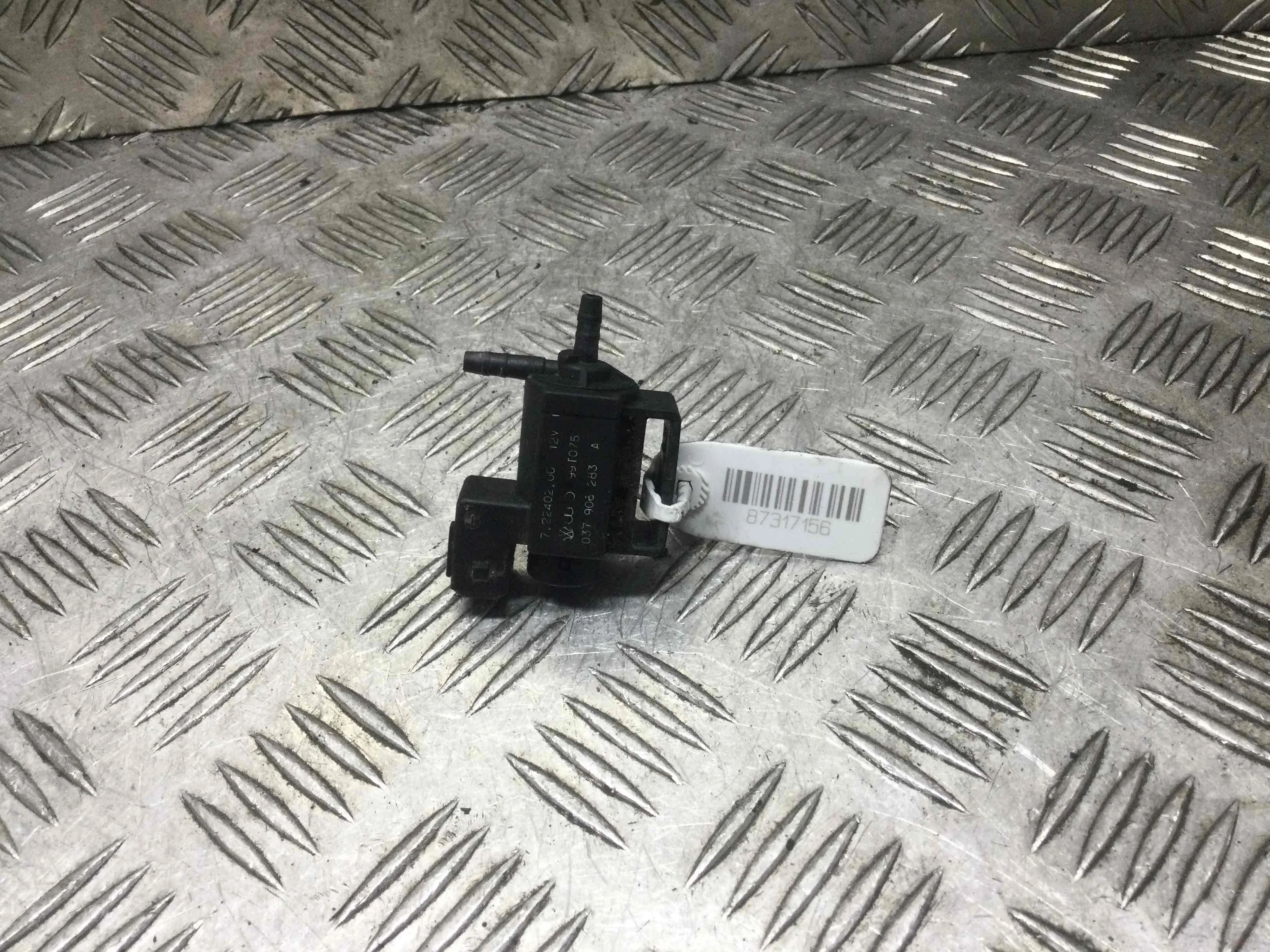 Клапан электромагнитный Volkswagen Golf 4 поколение (1997-2004) бензин 1.6 i Механика Х/б