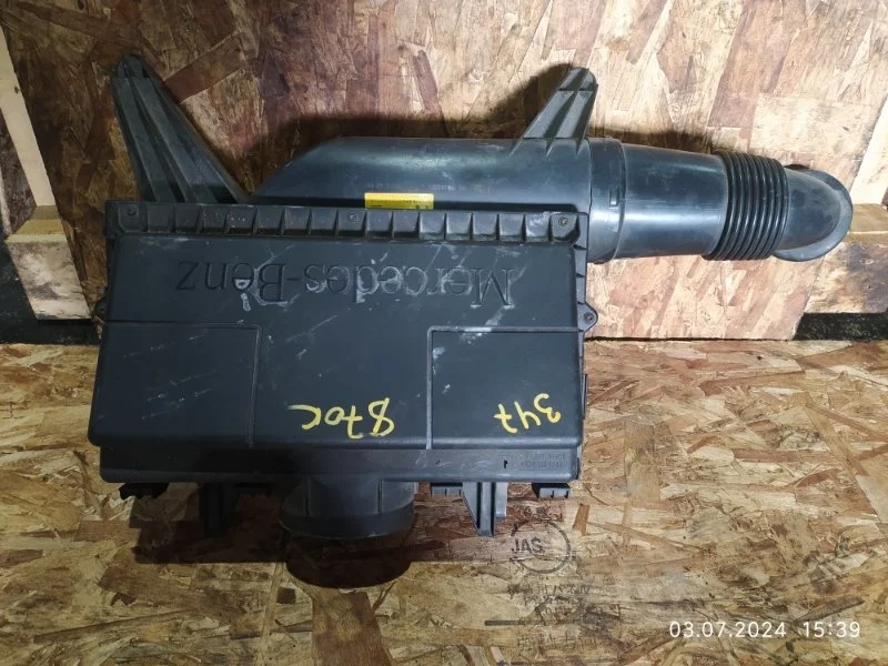 Корпус воздушного фильтра Mercedes-Benz Viano 2004 W639