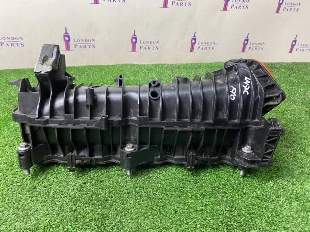 Коллектор впускной BMW 520d F10