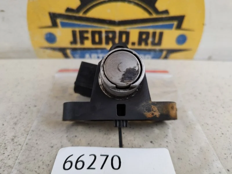 Датчик положения коленвала Ford Focus ST 2007 CB4