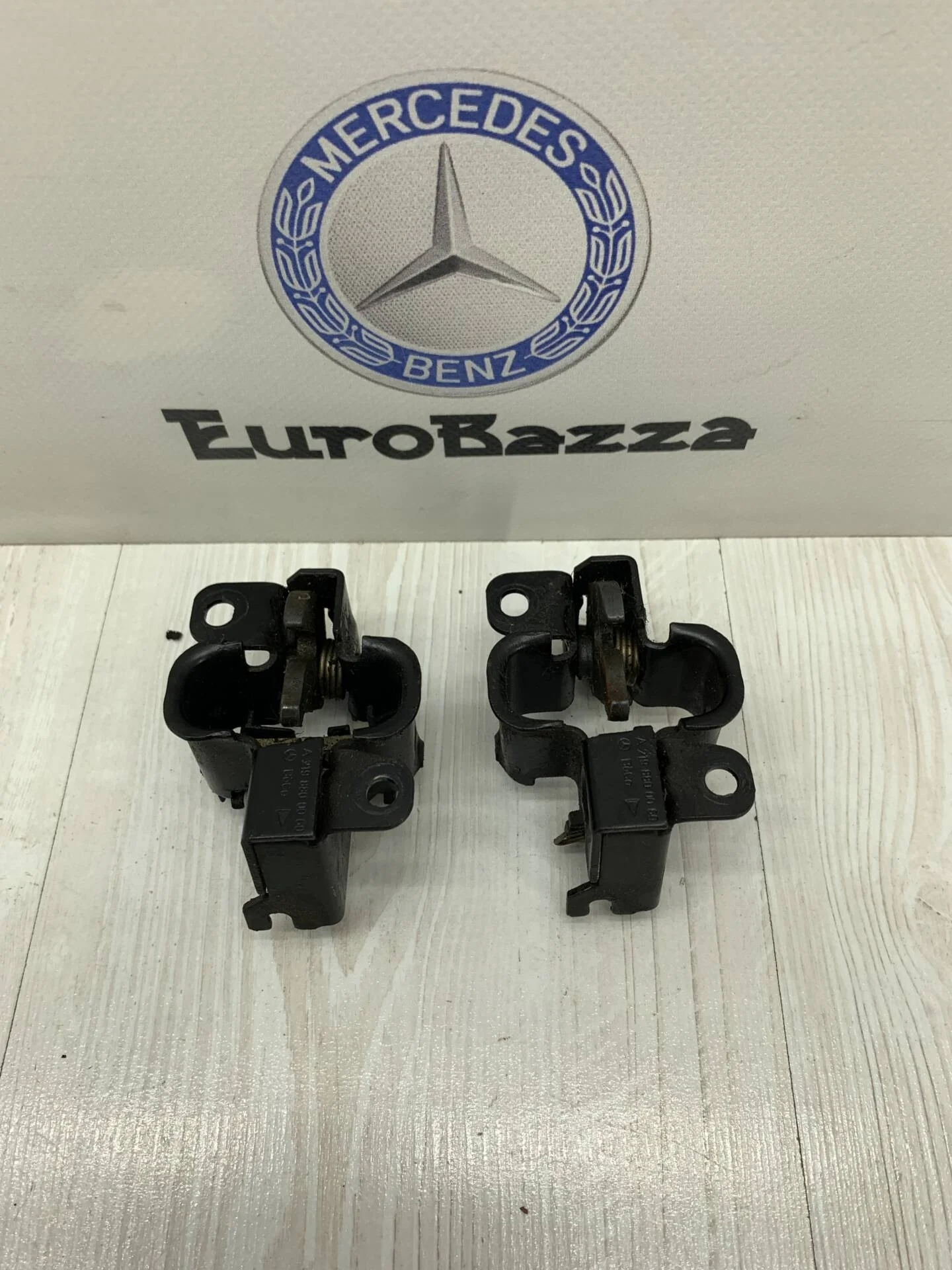 Замок капота Mercedes W164