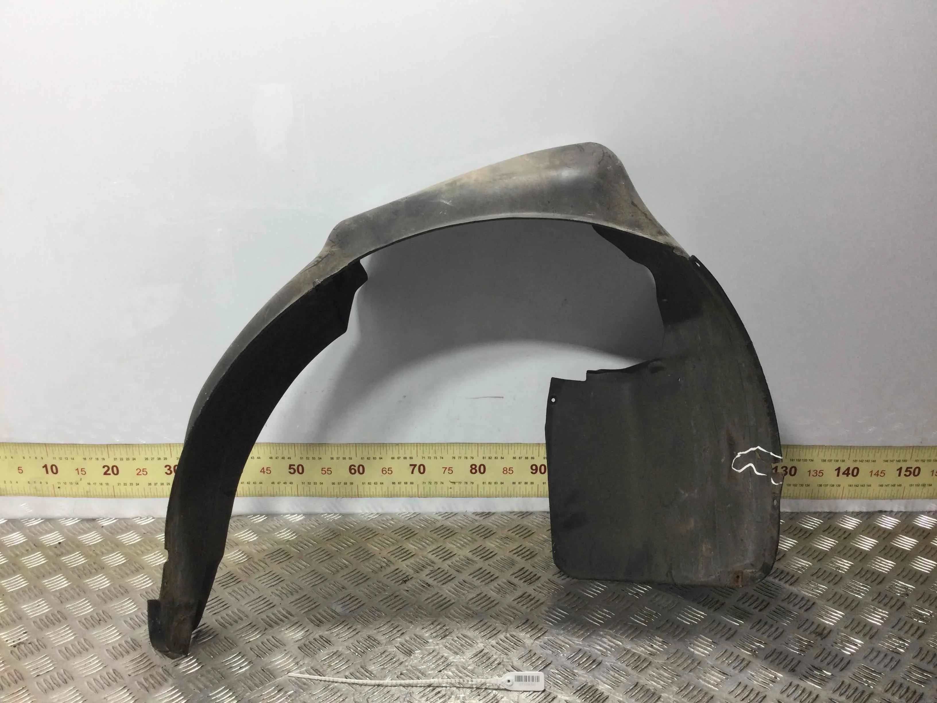 Защита арок передняя левая (подкрылок) Audi A3 8L (1996-2000) бензин 1.6 i Механика Х/б