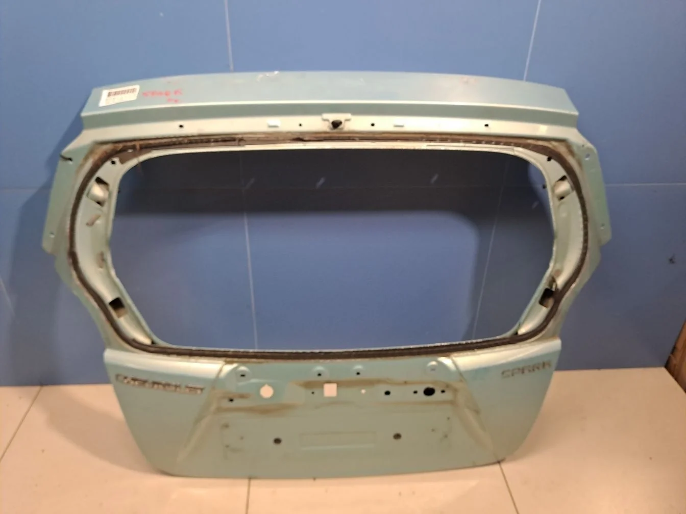 Дверь багажника для Chevrolet Spark M300 2010-2015