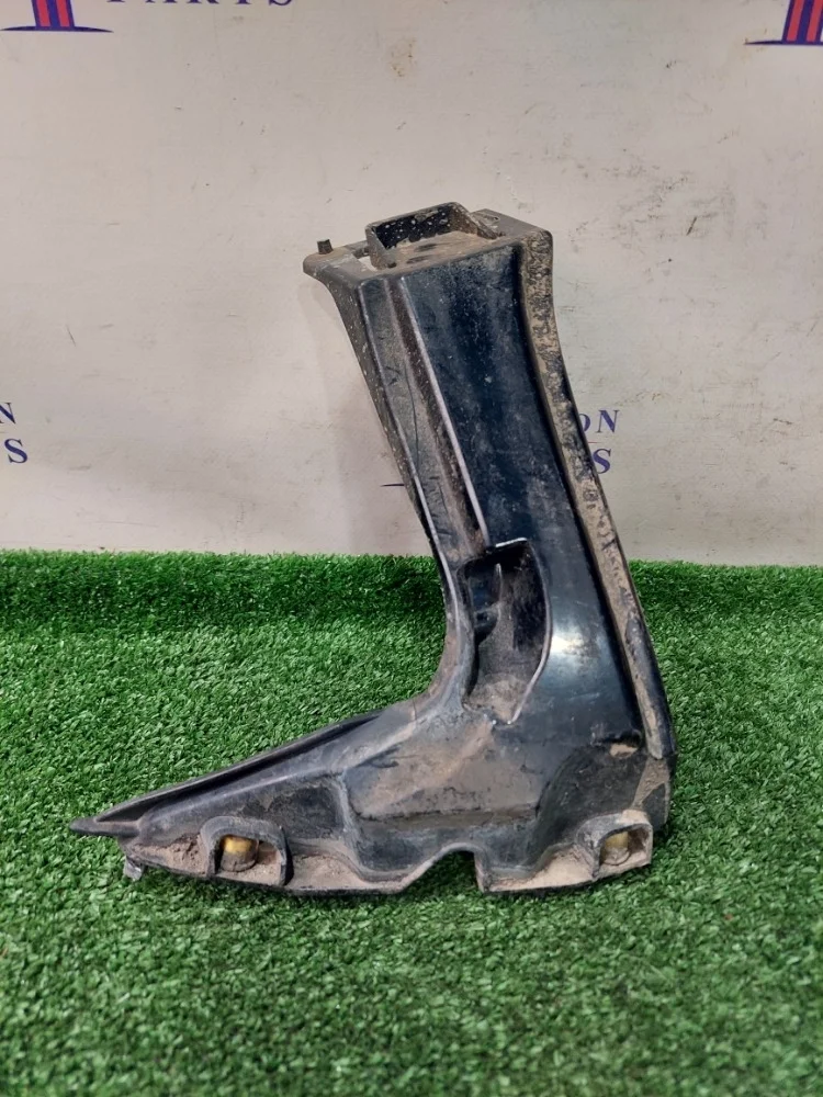 Кронштейн крепления крыла BMW F10