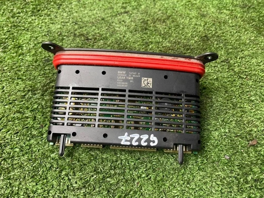 Блок света BMW F10