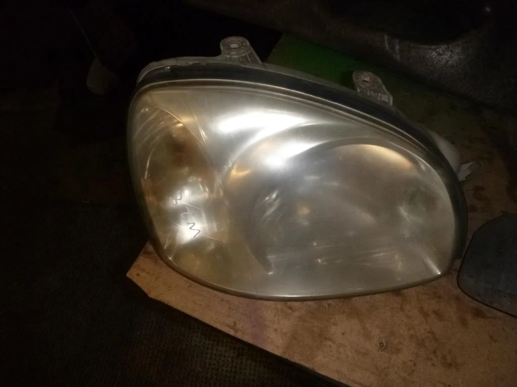 Фара передняя правая Hyundai SANTA FE I (2000—201