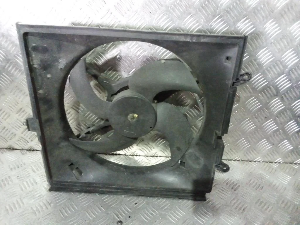 Вентилятор охлаждения MITSUBISHI Space Star I рес