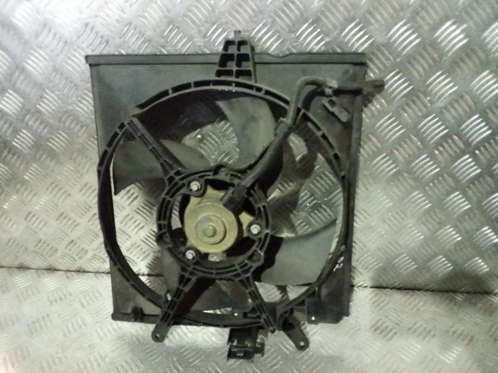 Вентилятор охлаждения MITSUBISHI Space Star I рес