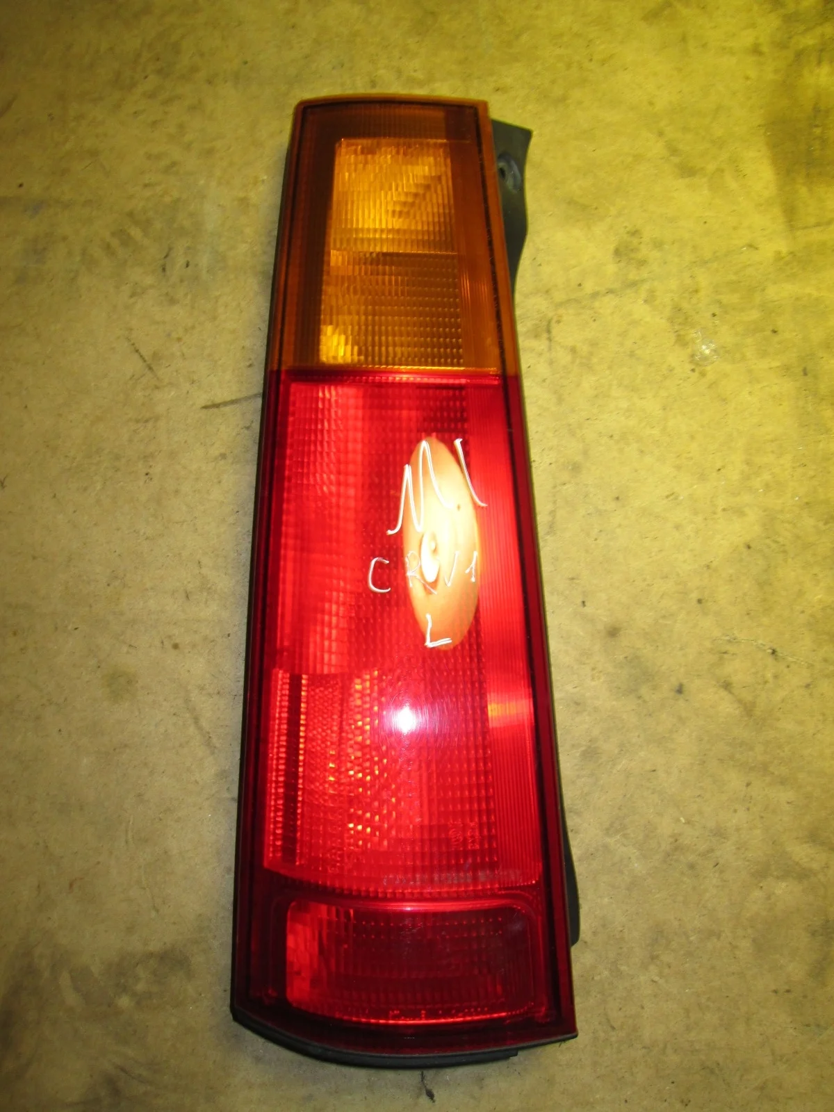 Фонарь задний левый (Фара) HONDA CR-V I рестайлин