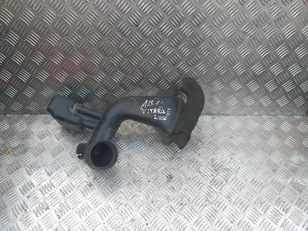 Воздухозаборник SUZUKI Grand Vitara II (2005—2008)