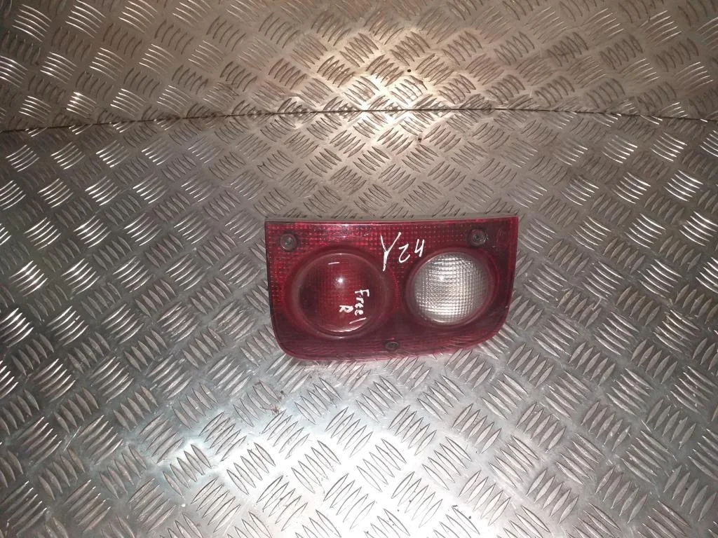 Фонарь задний правый (Фара) LAND ROVER FREELANDER