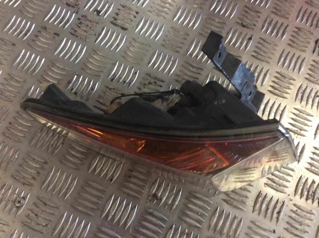 Фонарь задний левый (Фара) HONDA Civic VIII (2005