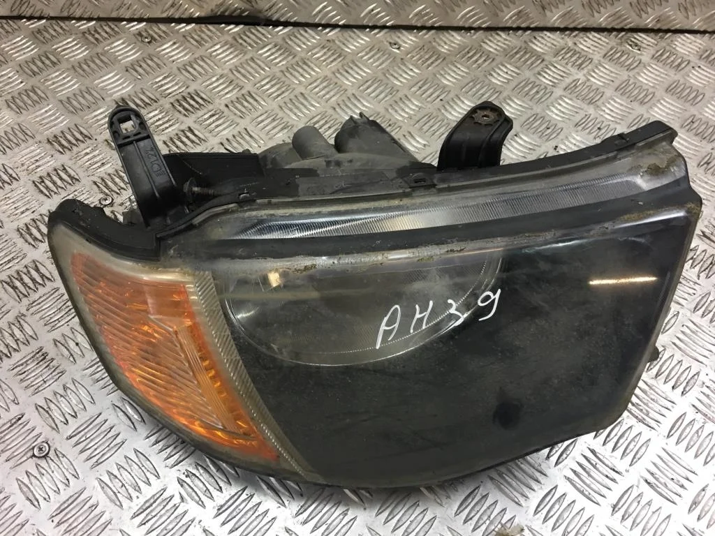 Фара передняя правая MITSUBISHI L200 IV (2006—201