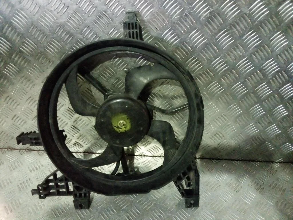 Вентилятор охлаждения NISSAN MICRA K12 (2002—2010)