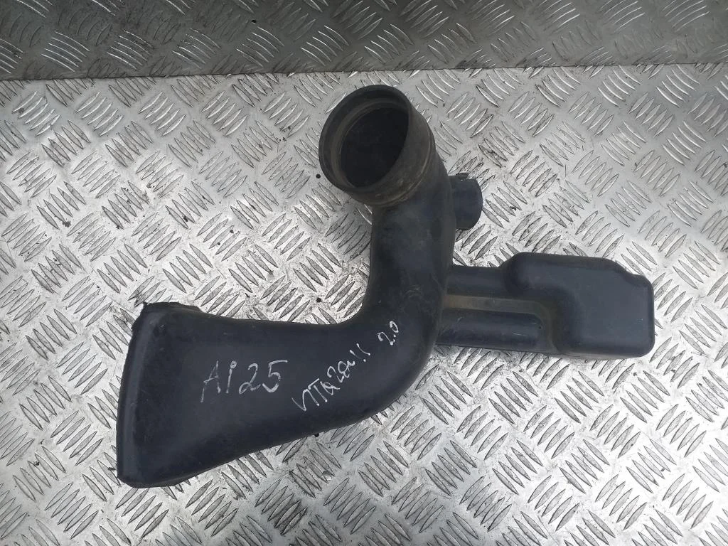 Воздухозаборник SUZUKI Grand Vitara II (2005—2008)