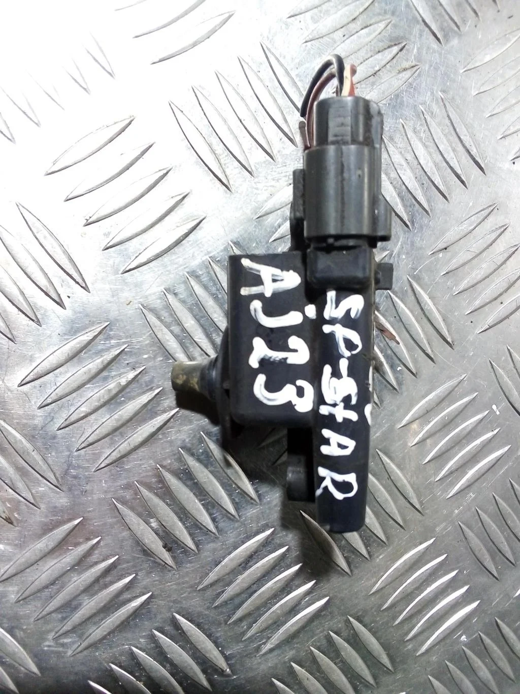 Катушка зажигания MITSUBISHI Space Star I рестайл