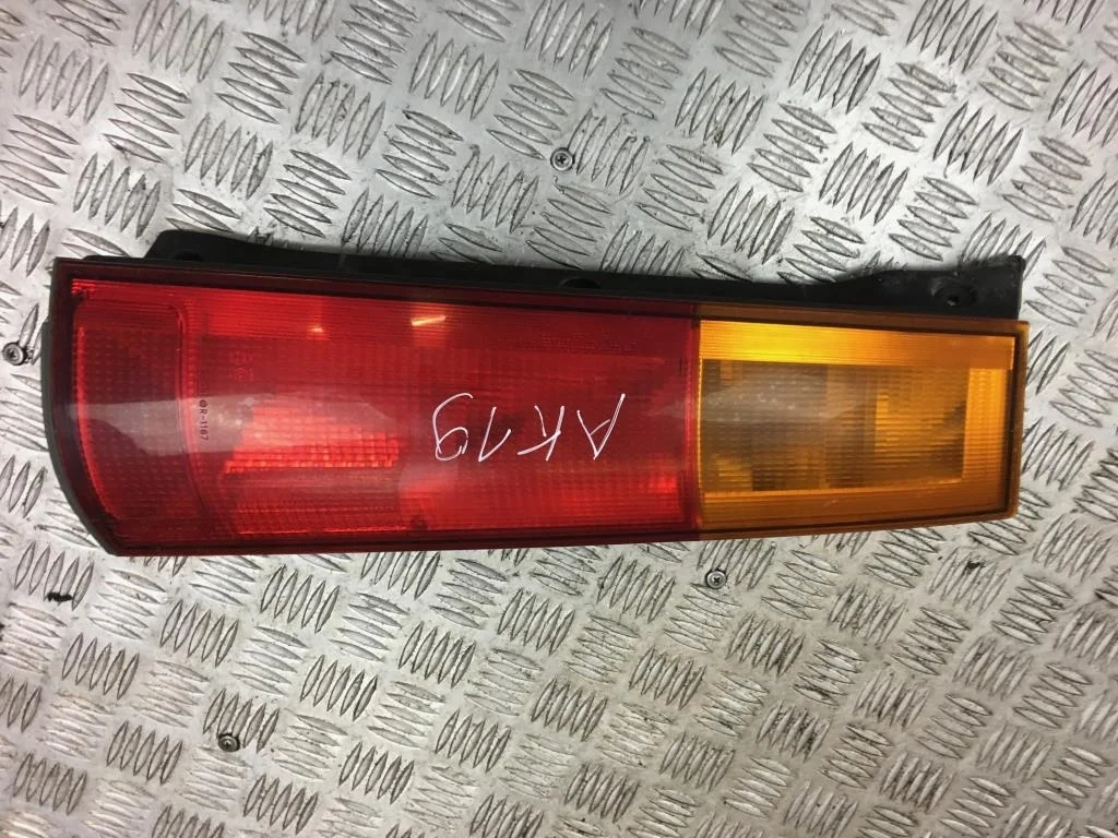 Фонарь задний правый (Фара) HONDA CR-V I рестайли