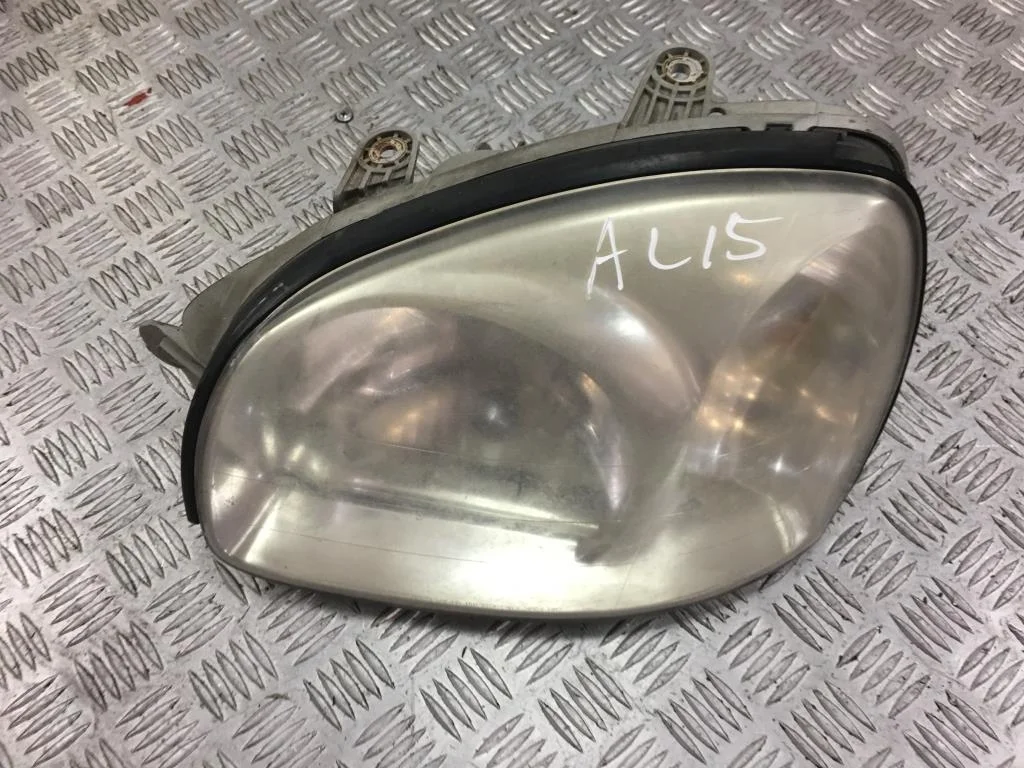 Фара передняя левая Hyundai SANTA FE I (2000—2012)