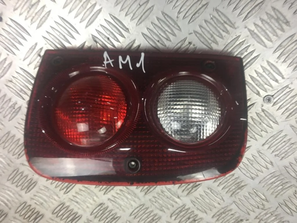 Фонарь задний правый (Фара) LAND ROVER FREELANDER