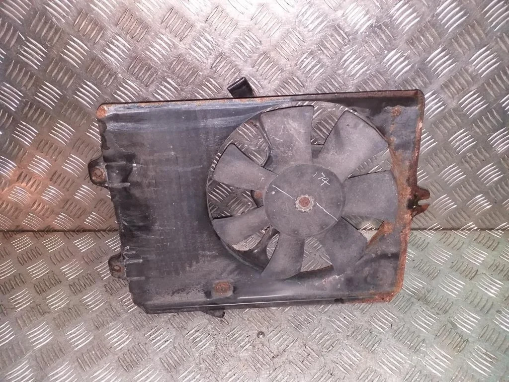 Вентилятор кондиционера MITSUBISHI Space Star I р