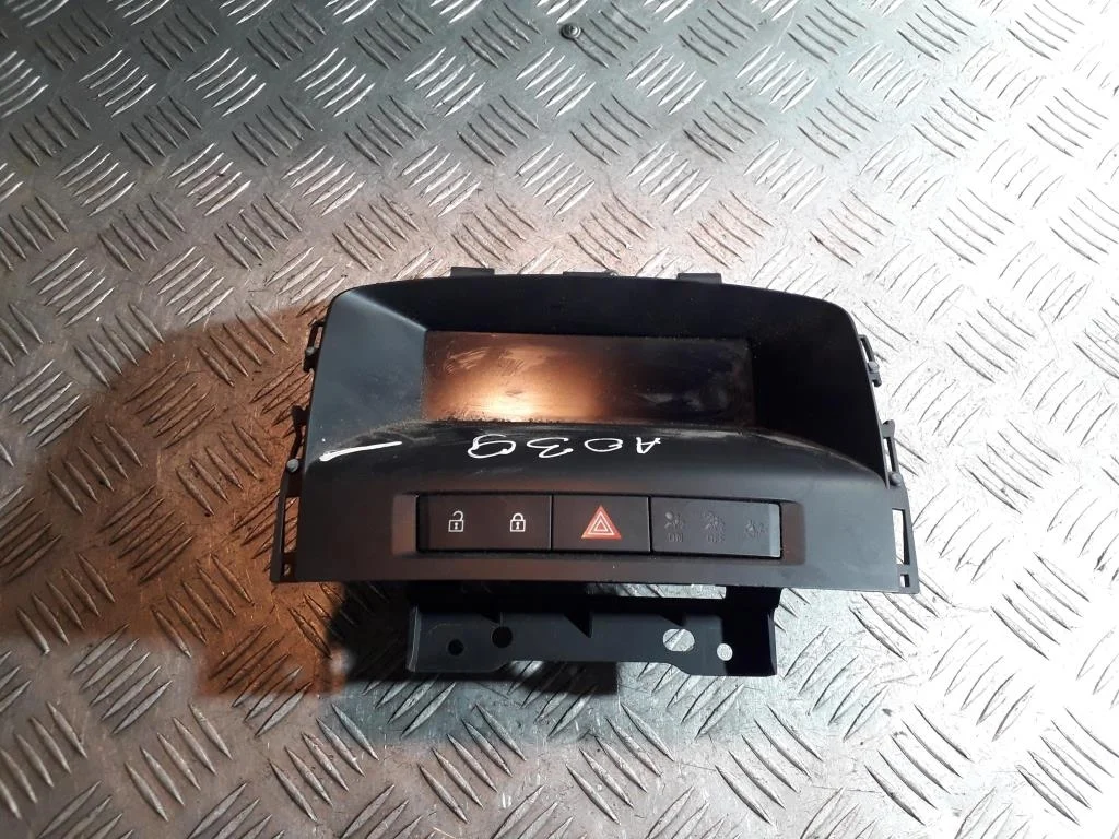 Дисплей информационный Opel ASTRA J (2009—2012)