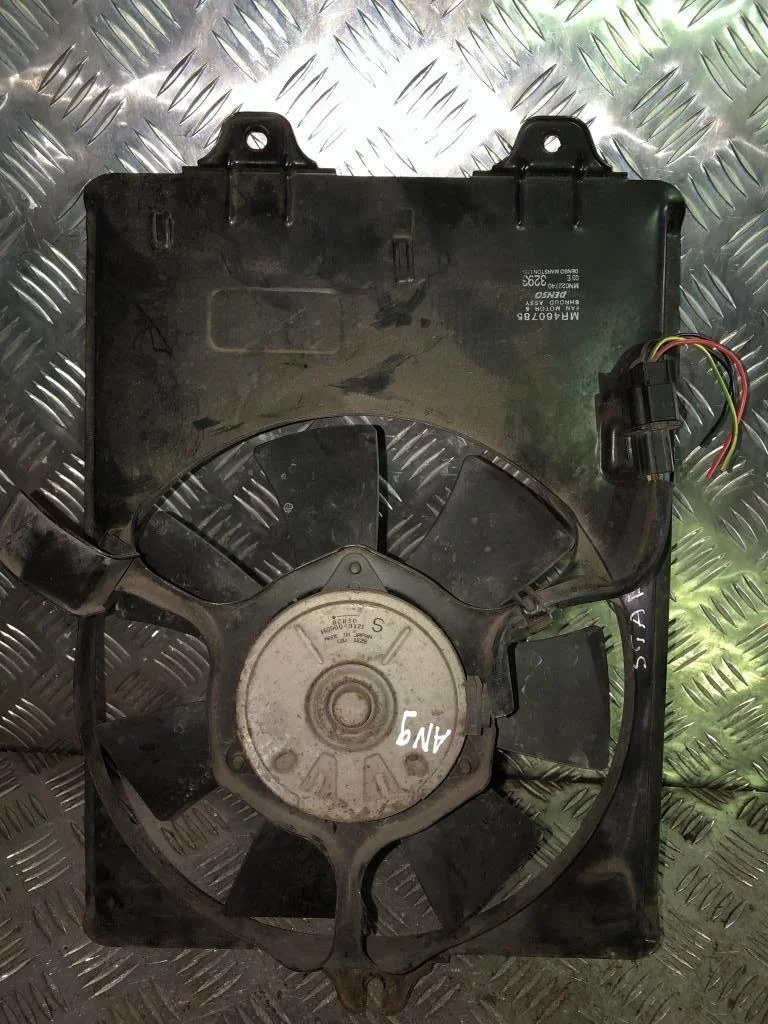 Вентилятор кондиционера MITSUBISHI Space Star I р