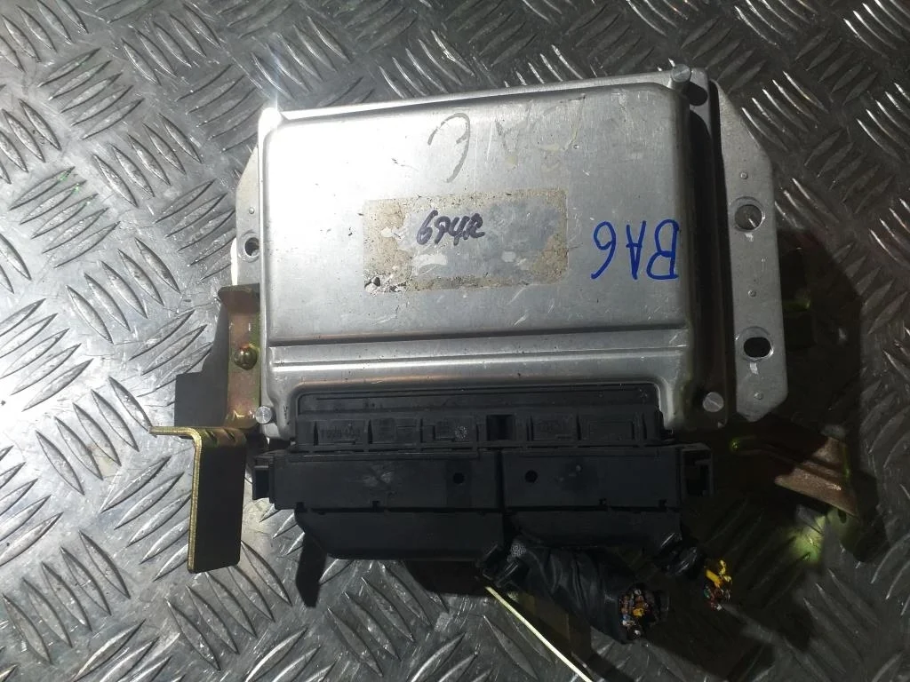 Блок управления двигателем Hyundai TUCSON I (2004