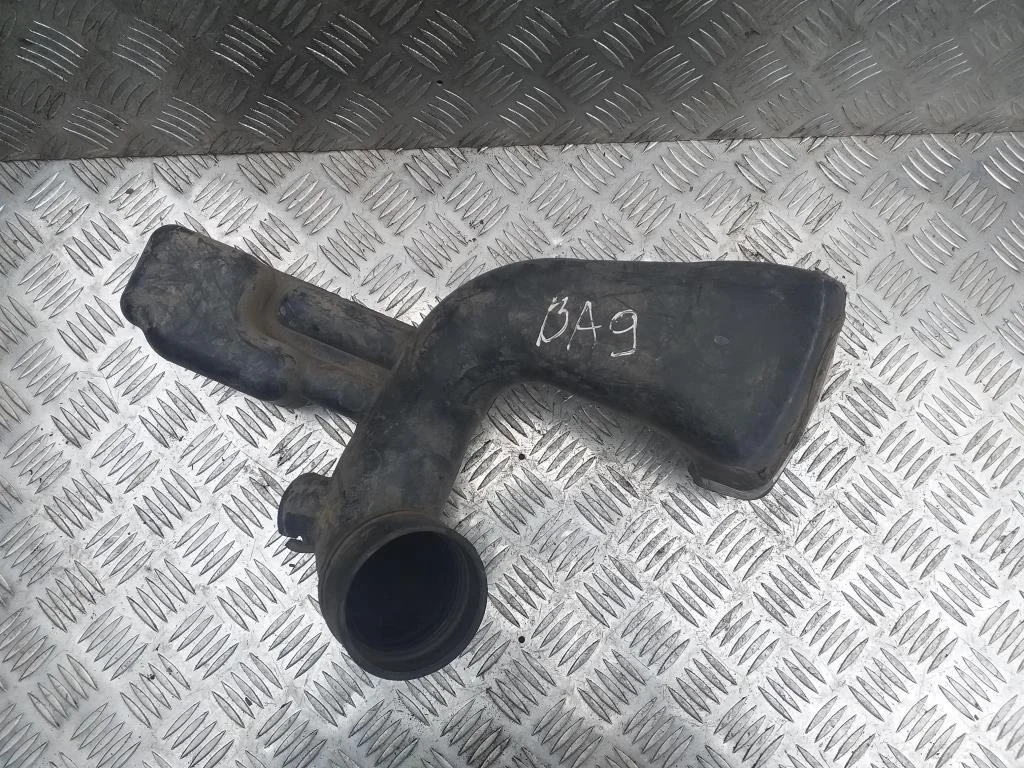 Воздухозаборник SUZUKI Grand Vitara II (2005—2008)