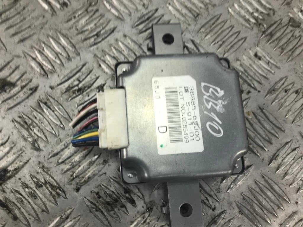 Блок управления полным приводом SUZUKI Grand Vita