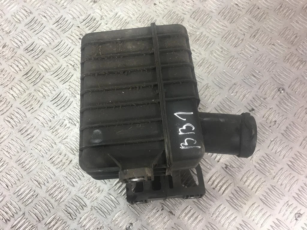 Резонатор воздушного фильтра MAZDA 6 GG рестайлин