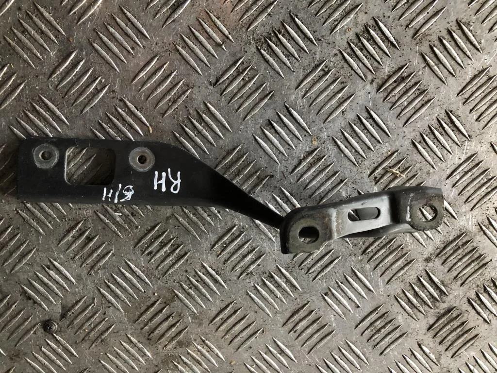 Петля капота правая HONDA Civic VIII (2005—2009)