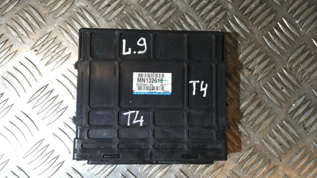 Блок управления двигателем MITSUBISHI LANCER IX р