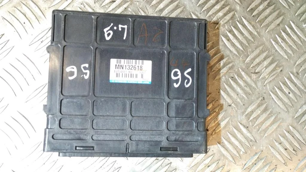 Блок управления двигателем MITSUBISHI LANCER IX р