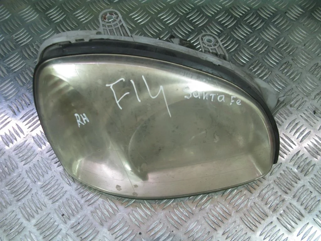 Фара передняя правая Hyundai SANTA FE I (2000—201