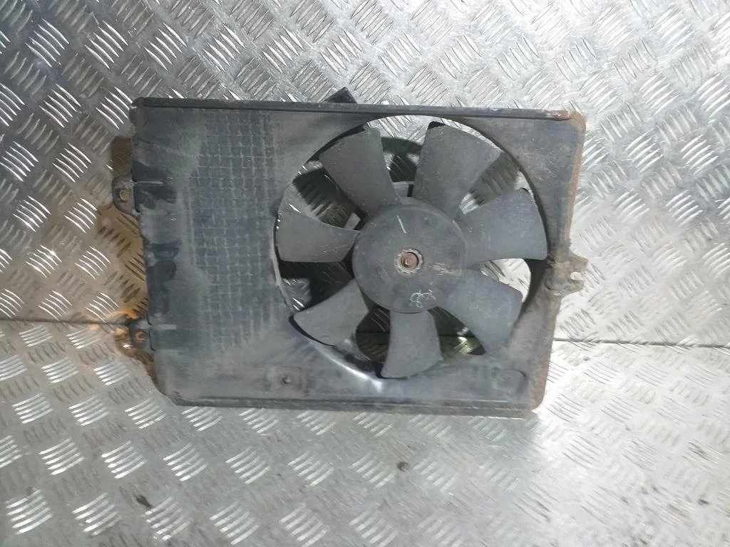 Вентилятор кондиционера MITSUBISHI Space Star I р