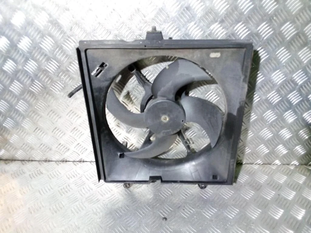 Вентилятор охлаждения MITSUBISHI Space Star I рес