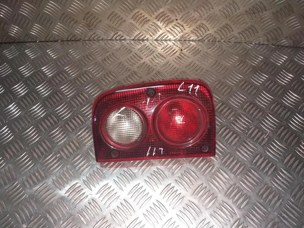 Фонарь задний правый (Фара) LAND ROVER FREELANDER