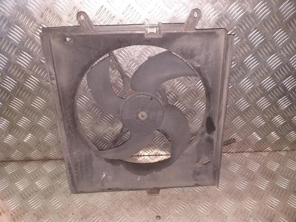 Вентилятор охлаждения MITSUBISHI Space Star I рес