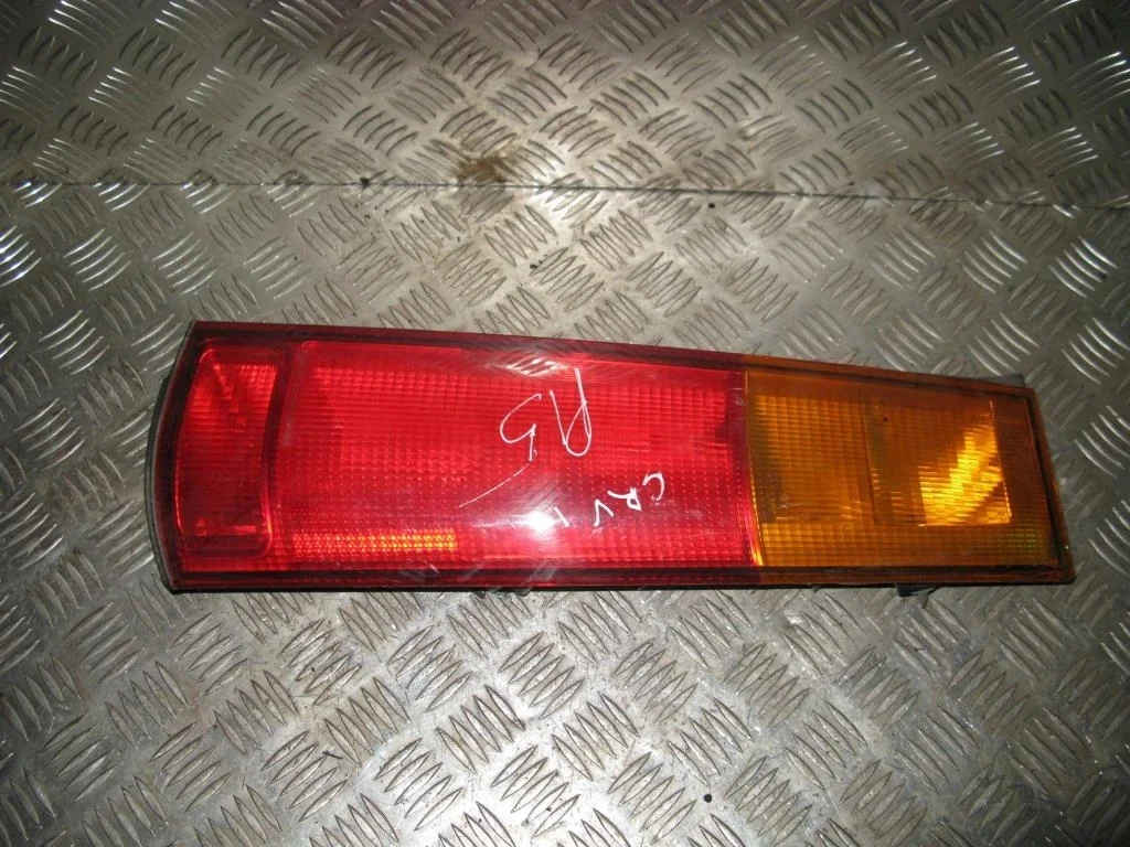 Фонарь задний правый (Фара) HONDA CR-V I рестайли