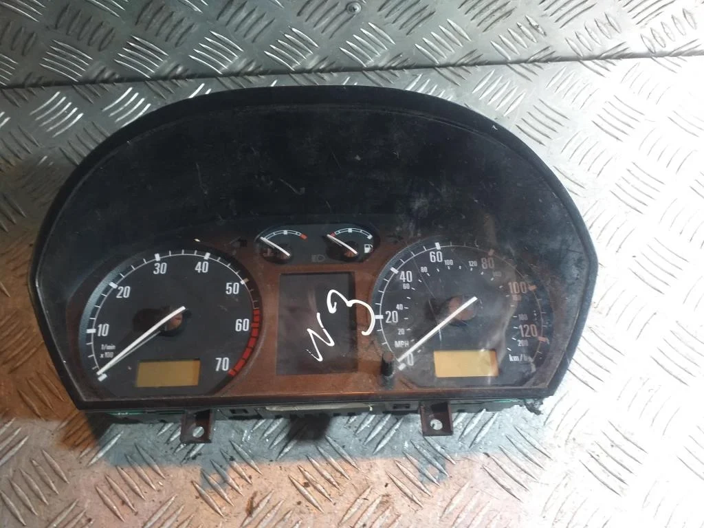 Панель приборов SKODA FABIA I (1999—2004)