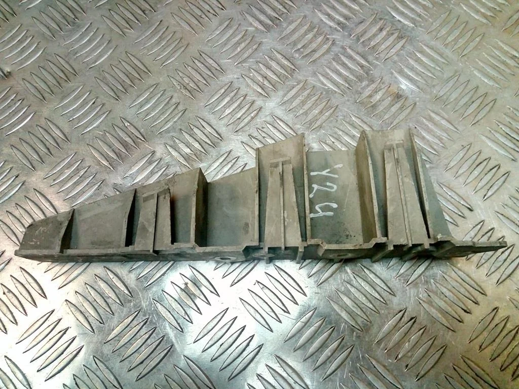 Кронштейн фары левой LAND ROVER FREELANDER I рест