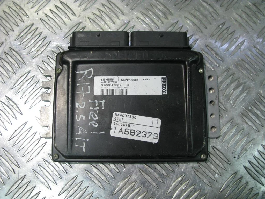 Блок управления двигателем LAND ROVER FREELANDER