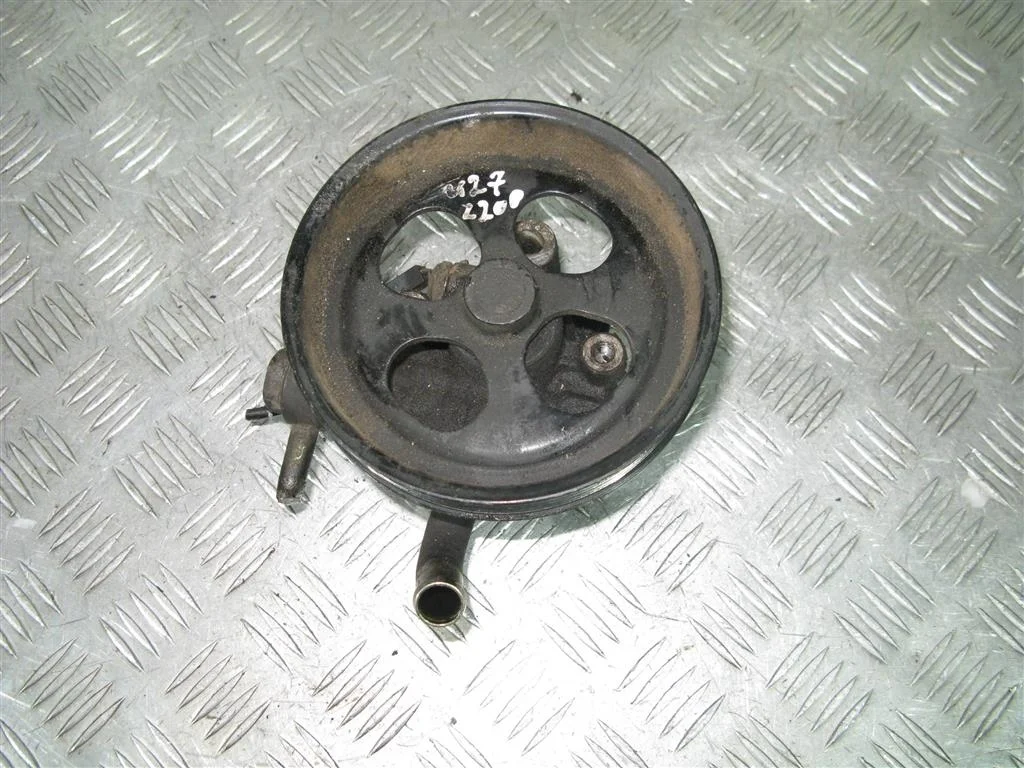 Насос гидроусилителя MITSUBISHI L200 IV (2006—201