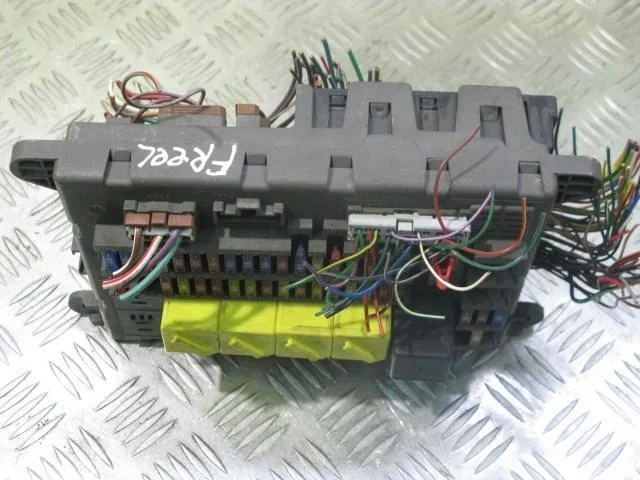 Блок предохранителей салон LAND ROVER FREELANDER